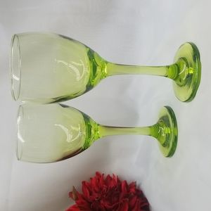 Cristar Copa Versalles Vino Lime/Apple Green Wine Glasses